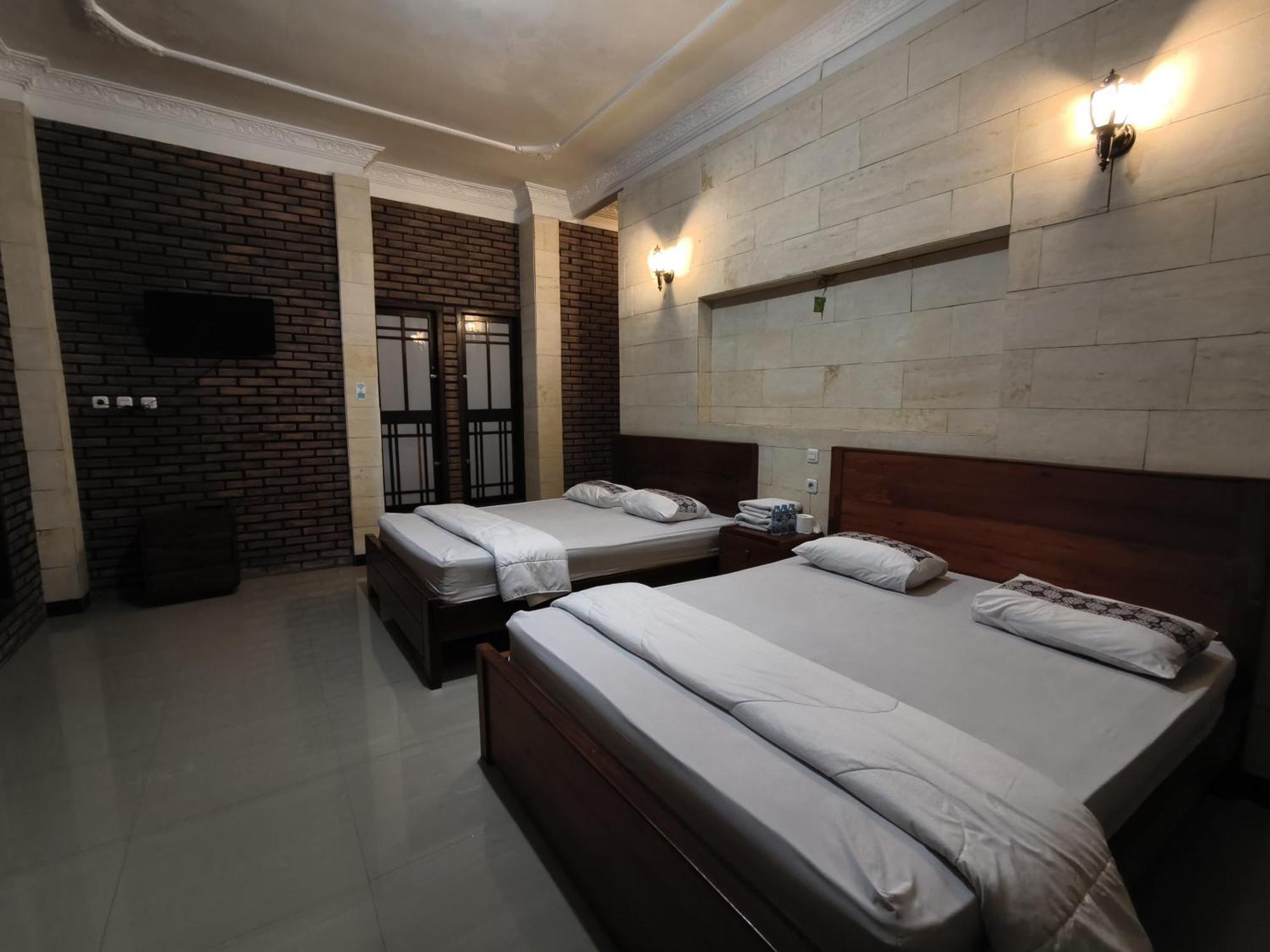 Lotus 2 Guest House มาเกอลัง ภายนอก รูปภาพ