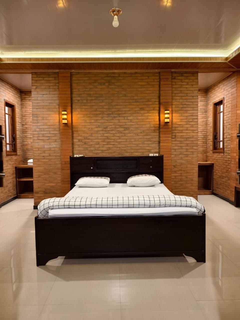 Lotus 2 Guest House มาเกอลัง ภายนอก รูปภาพ